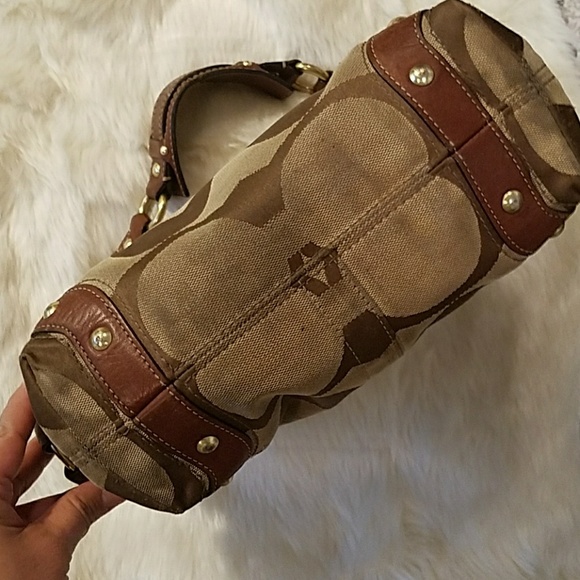 Authentic Coach Purse - Picture 2 of 8